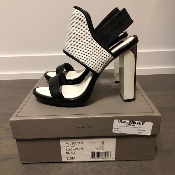 BCBG Maxazria Jovian Colour Block Heels - US 7.5 - Picture 2 of 6